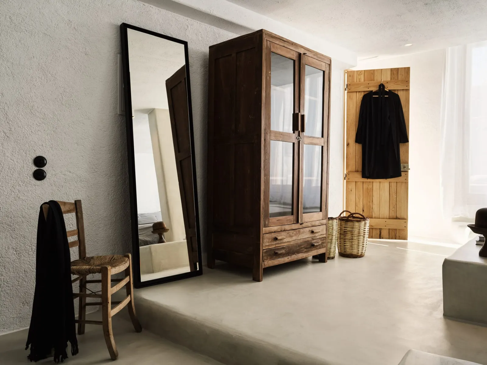 Hideout Suite with Private Pool &amp; Yard