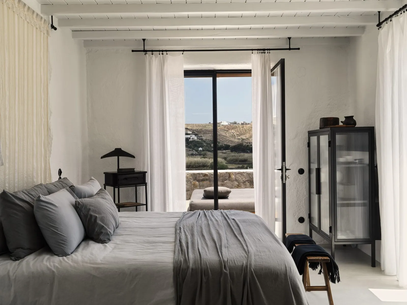 Grand Nomad Two Bedrooms Sea View Suite with Private Pool and Hot Tub