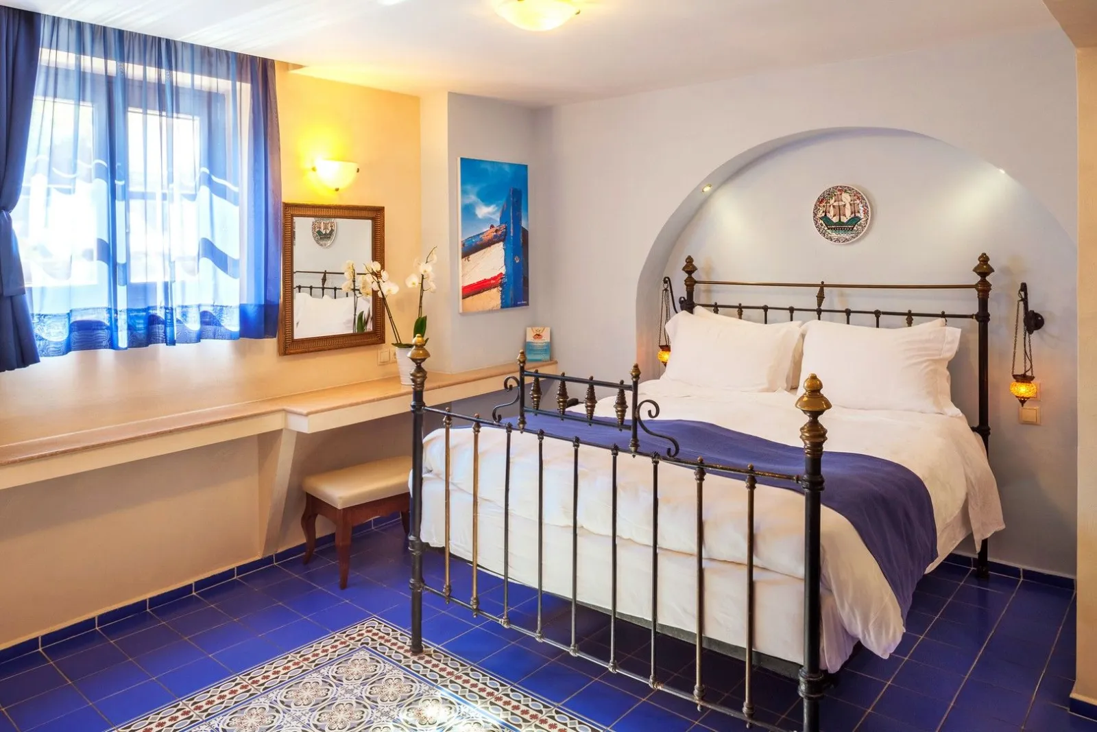 Superior Double Room "A Travel into the Light"