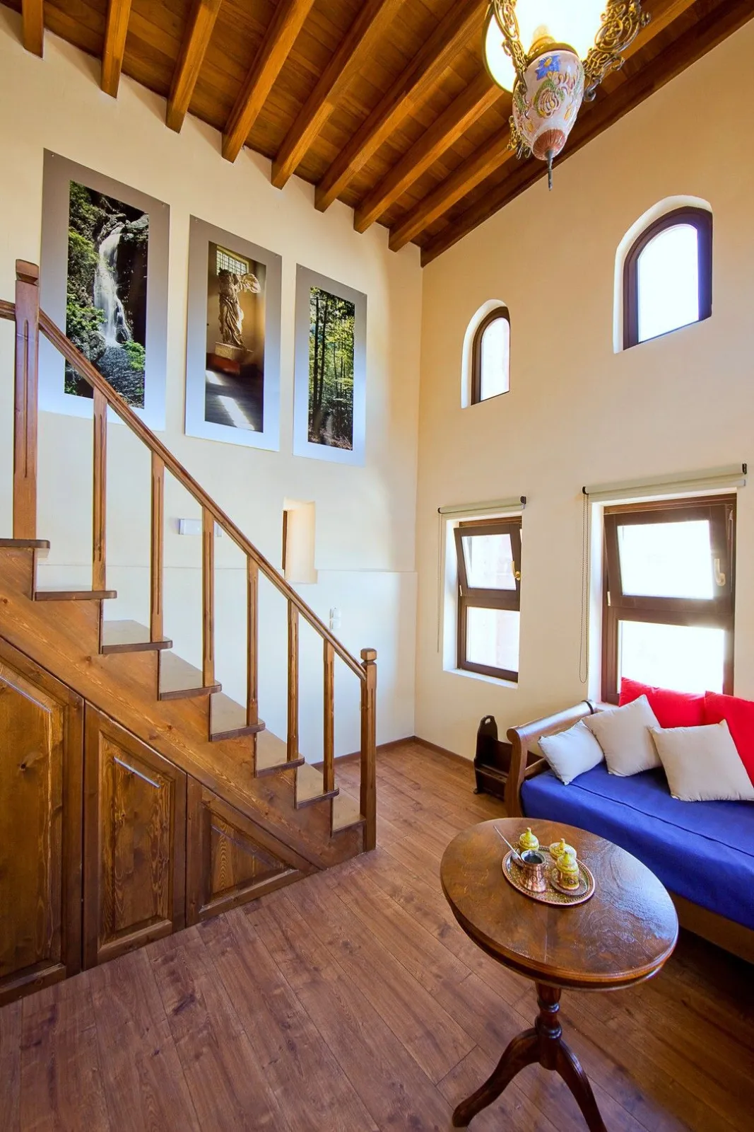 Superior Suite “Nike of Samothraki”