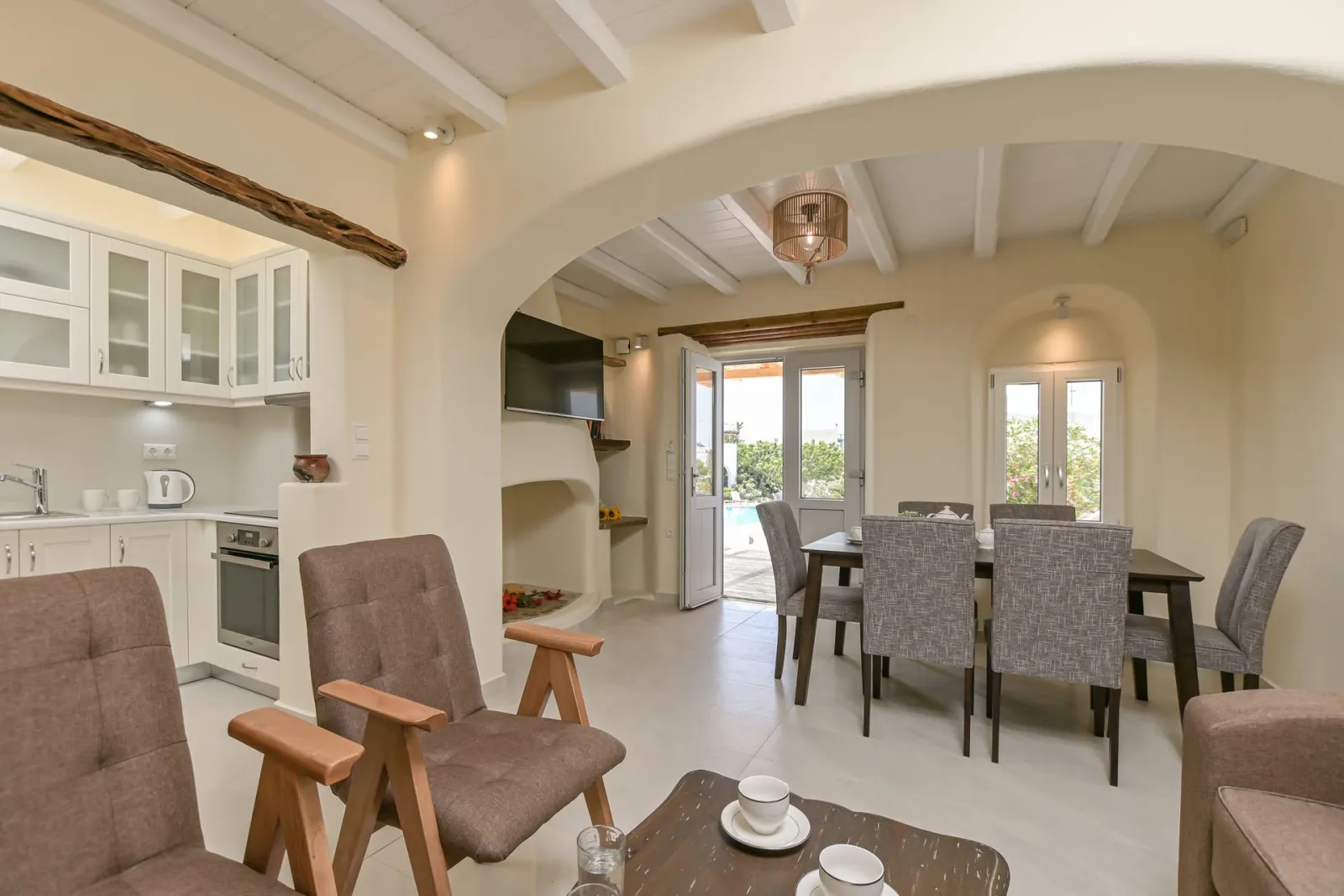 VIP Lounge villa with Jacuzzi