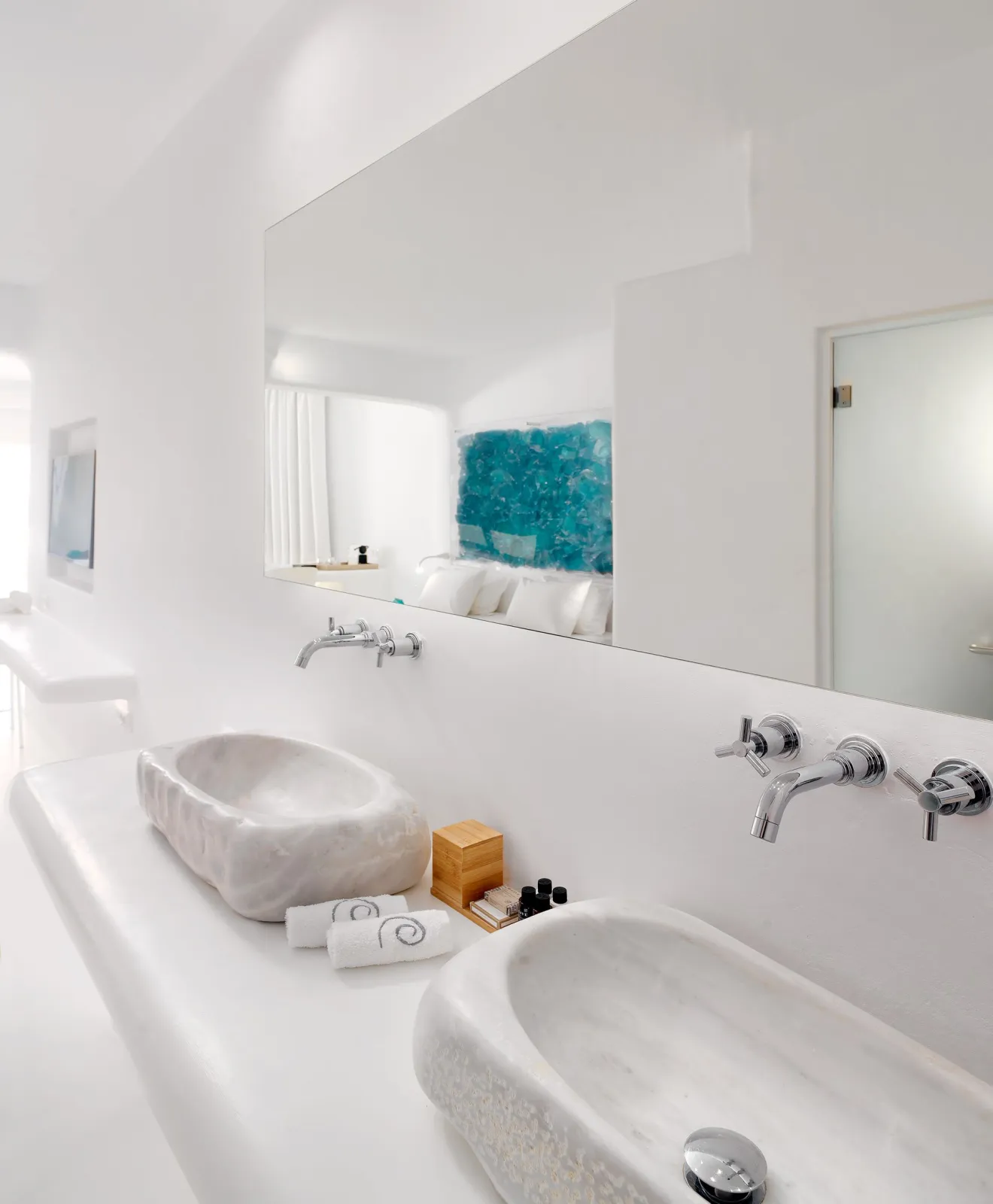 Exclusive Honeymoon Sea View Suite with Indoor Jacuzzi