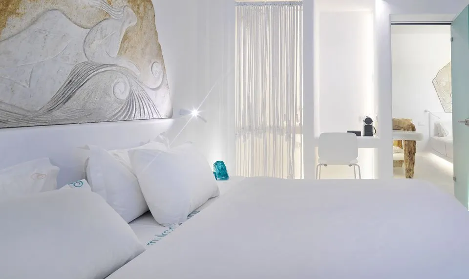 Signature 2 Bedroom Superior Sea View Suite with Outdoor Jacuzzi
