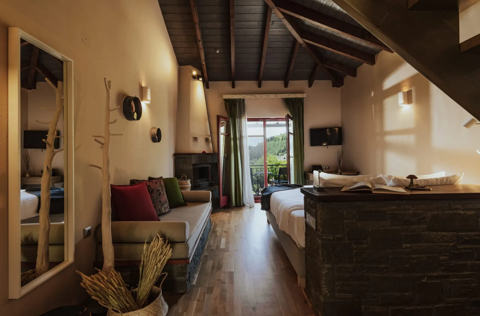 Family Maisonette with View
