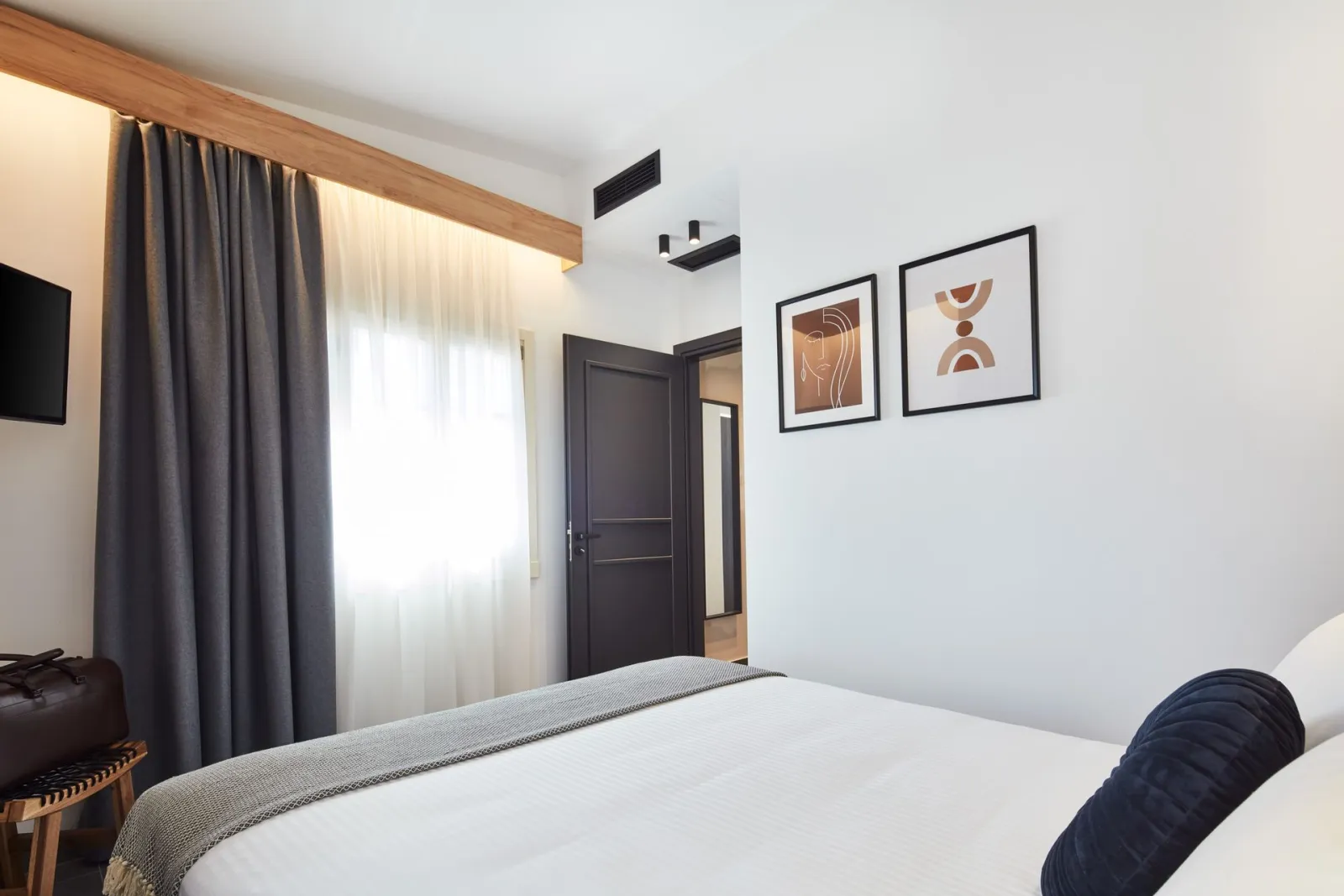 One Bedroom Suite