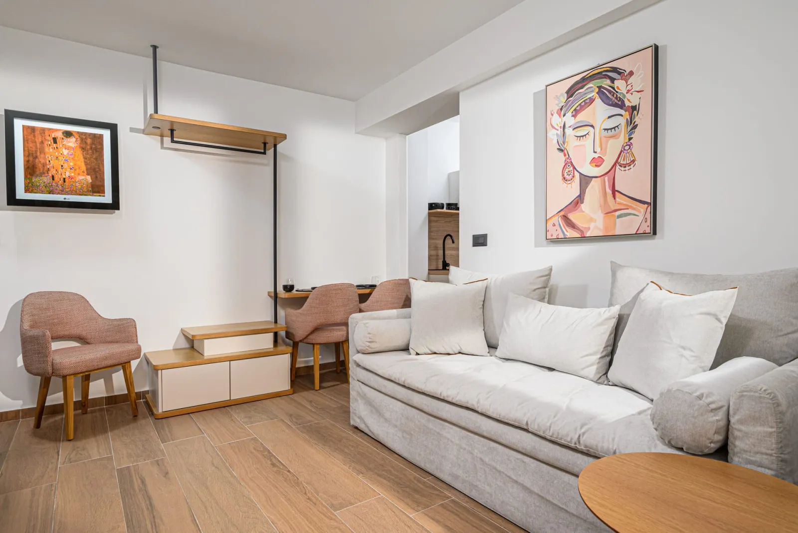 Standard Suite