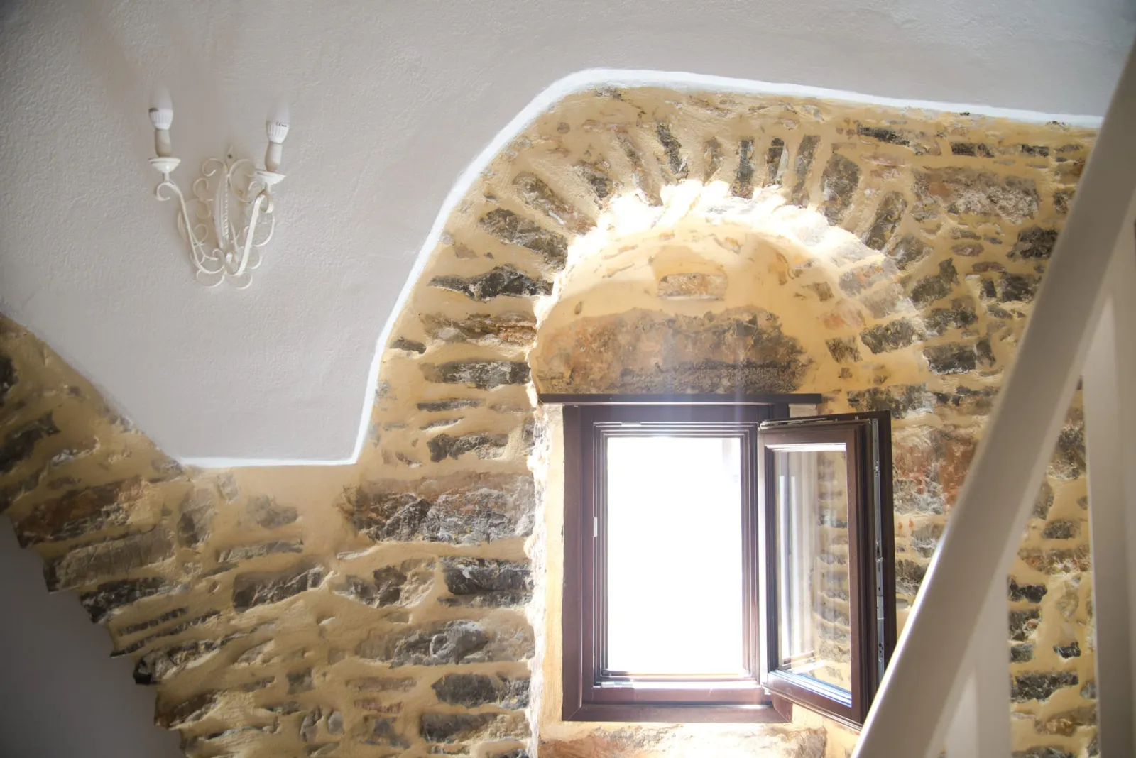 Koukouvagia Suite