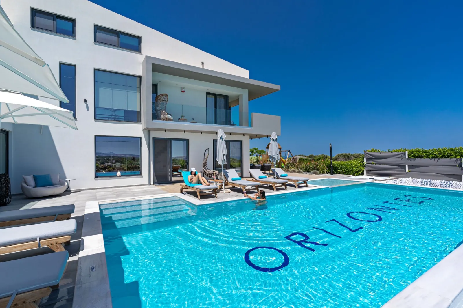 Orizontes Deluxe Residence