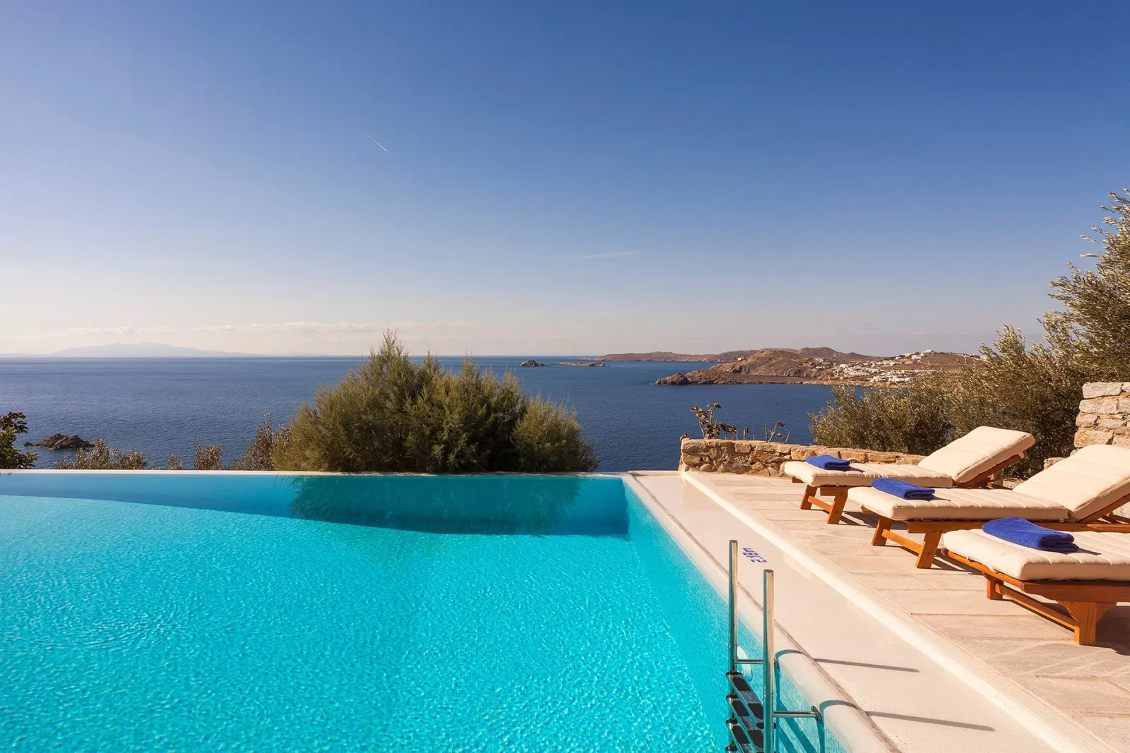 3 Bed | Villa Ulmo Deus VII | Agios Lazaros