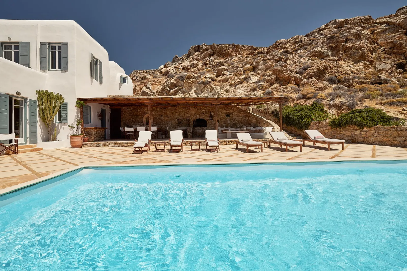 5 Bed | Villa On the Rocks | Super Paradise