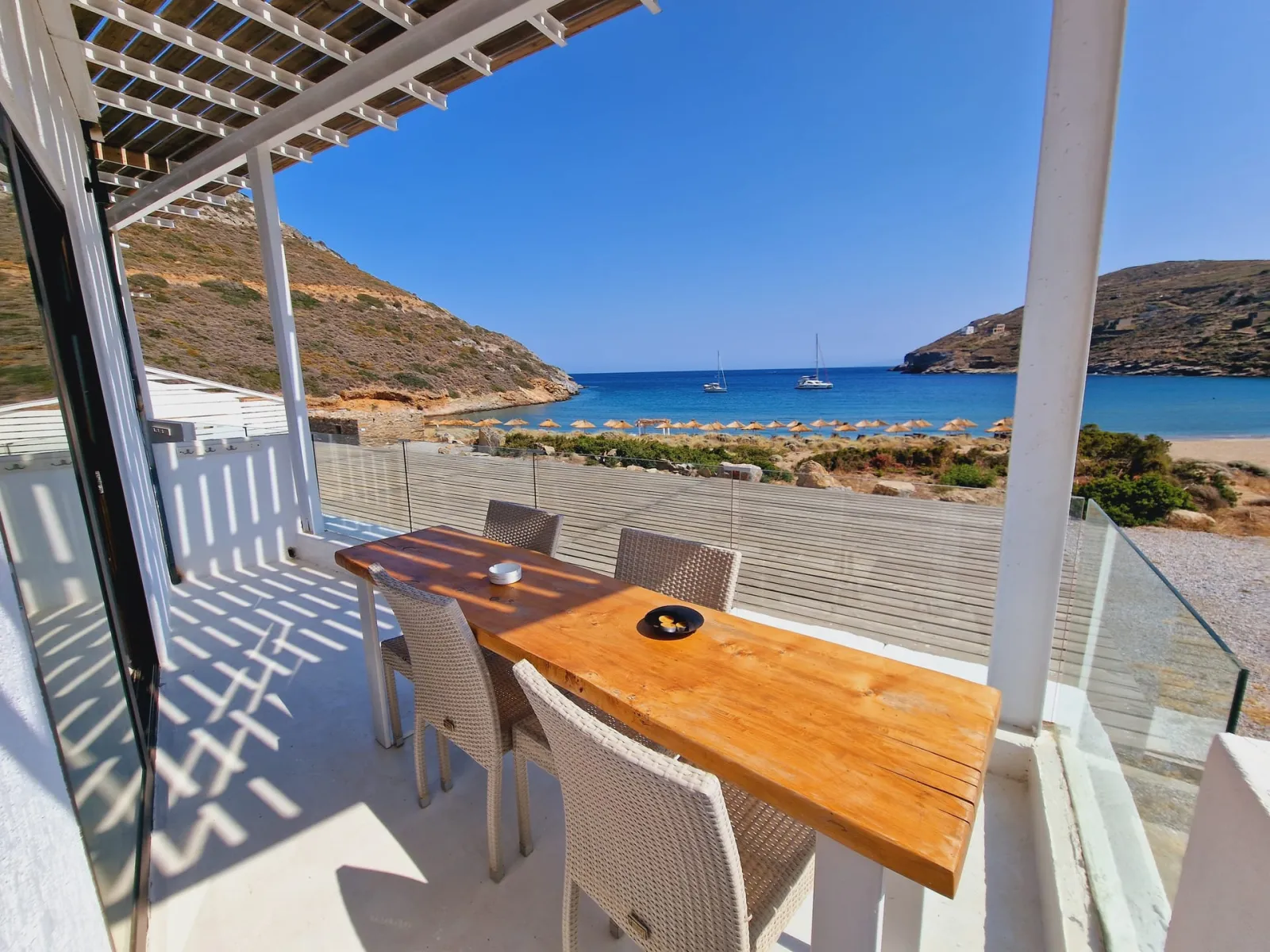 Queen Sea View 122