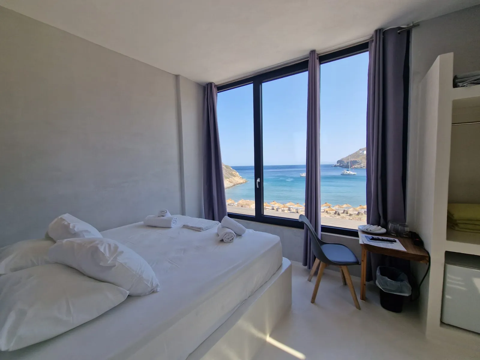 Queen Sea View 221