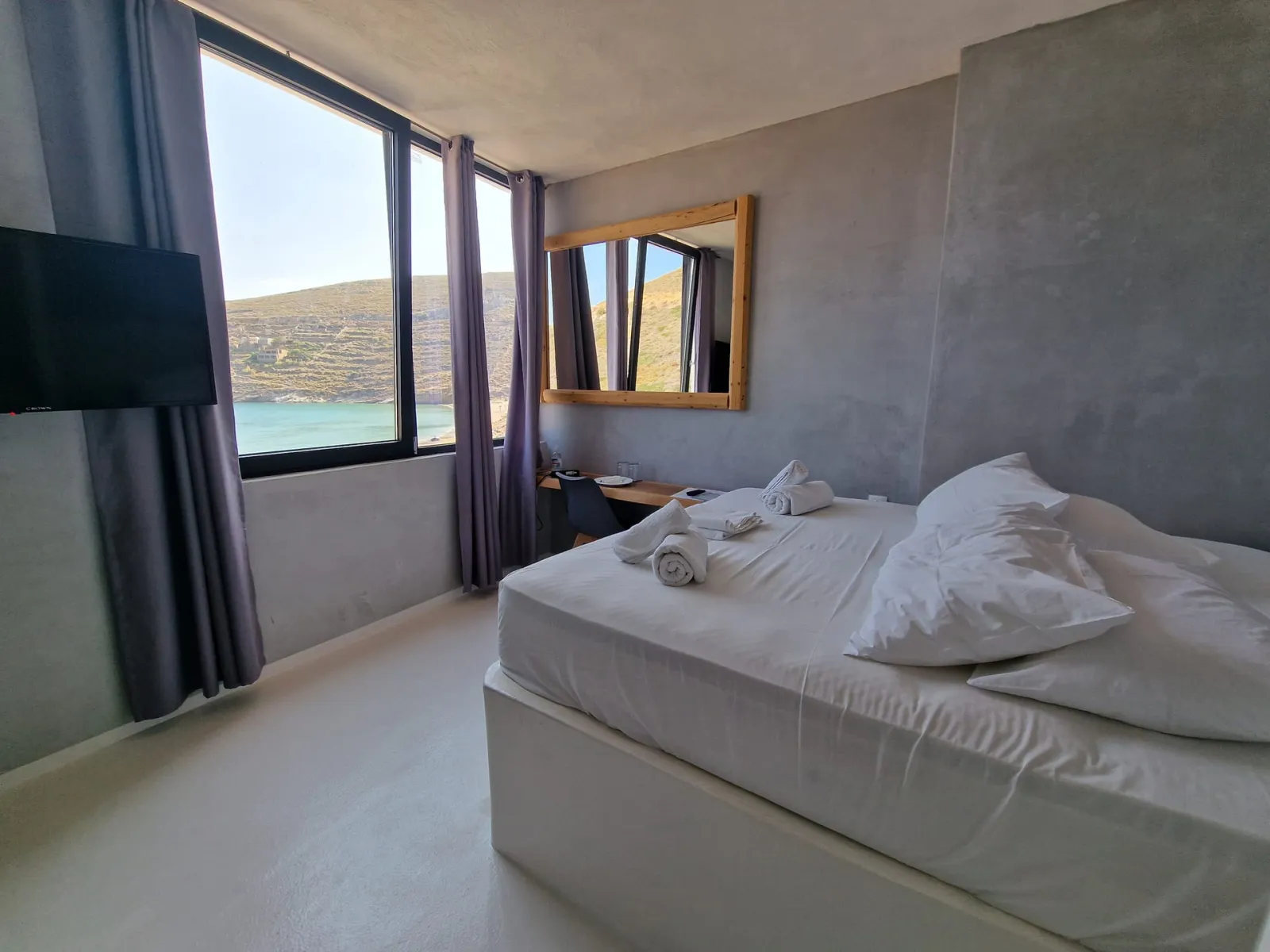 Deluxe Sea View 222