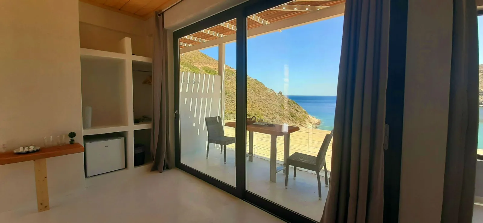Junior Panoramic Sea View 322