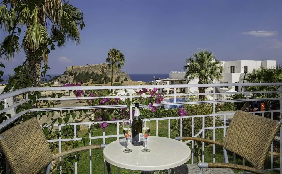 VILLA IN LINDOS