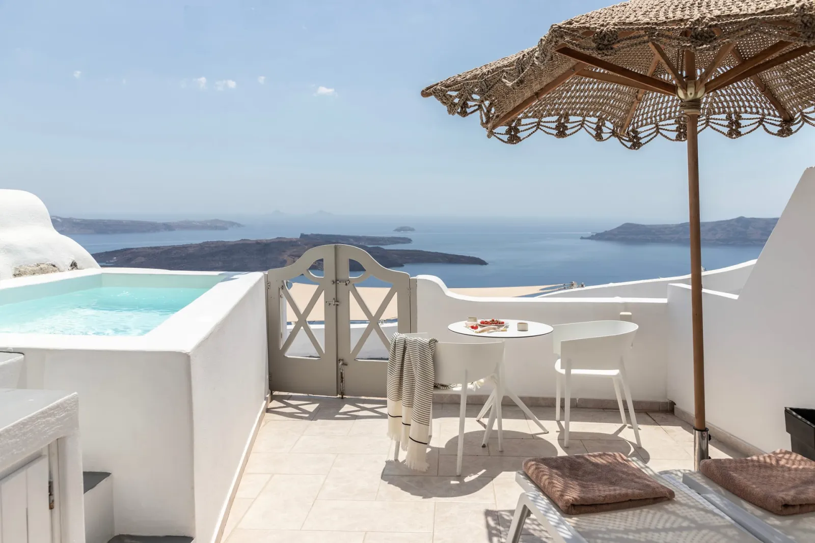 Two Bedroom Villa with Two Outdoor Heated Jacuzzis