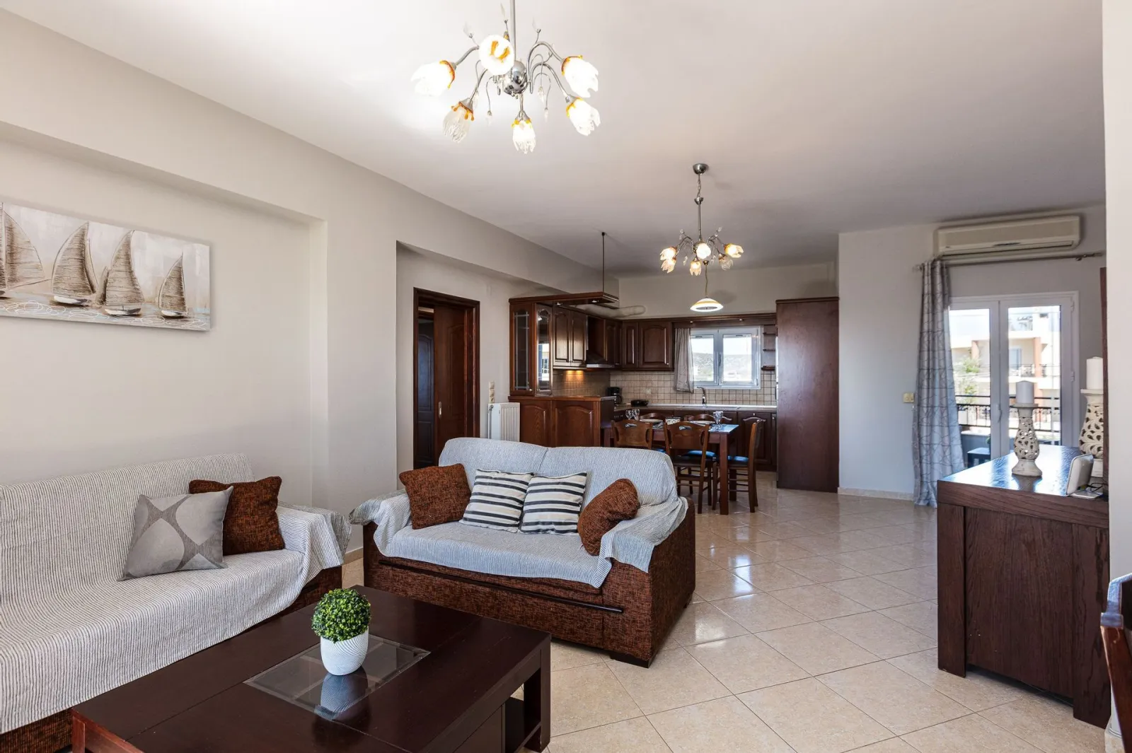 Apartment 3 Bedrooms Pool View