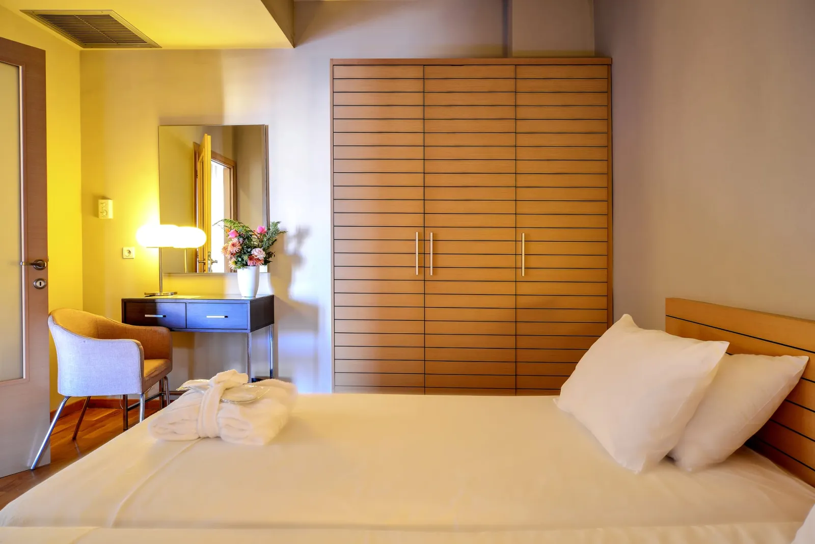 Penthouse Suite Inner View (no balcony)