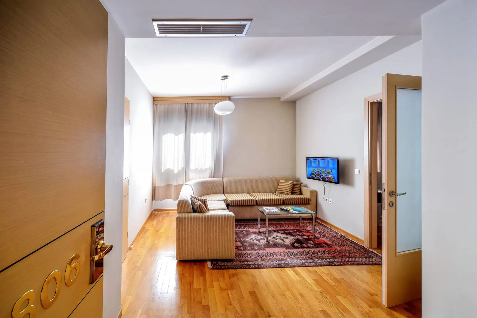 Penthouse Suite Inner View (no balcony)