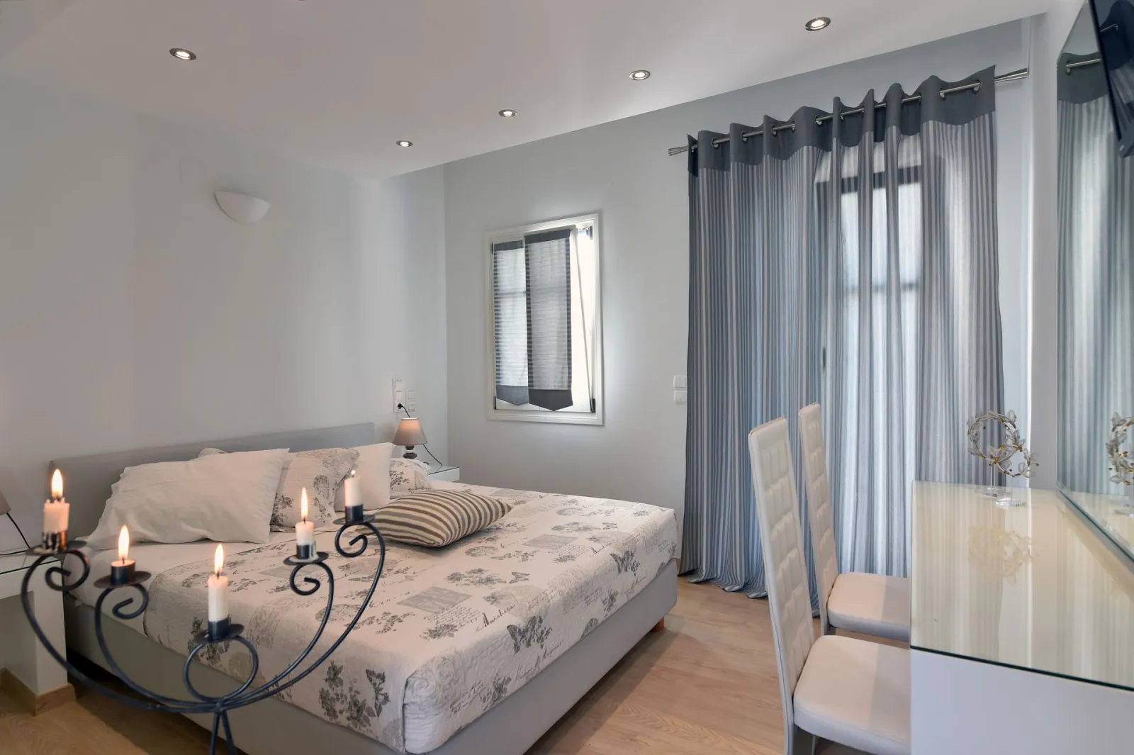 Deluxe Double Room with Spa Bath &amp; Panoramic Sea View