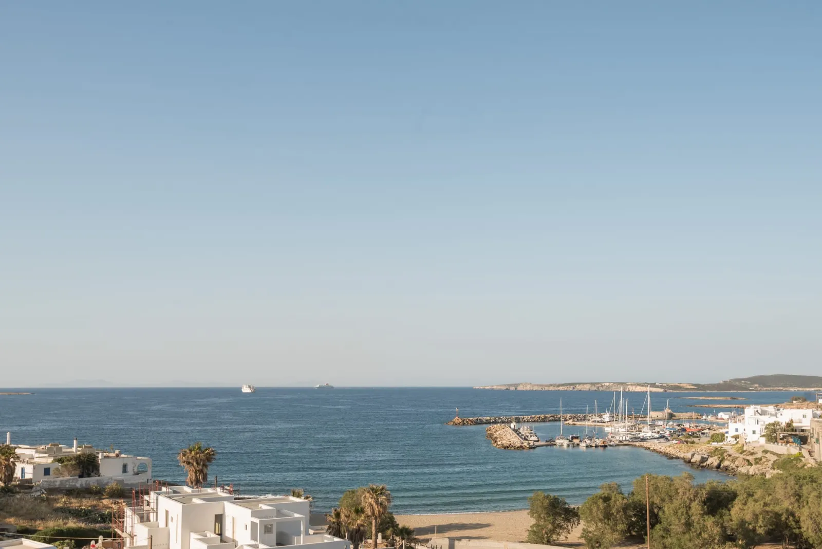 Two-Bedroom Suite with Sea View (Split-Level)