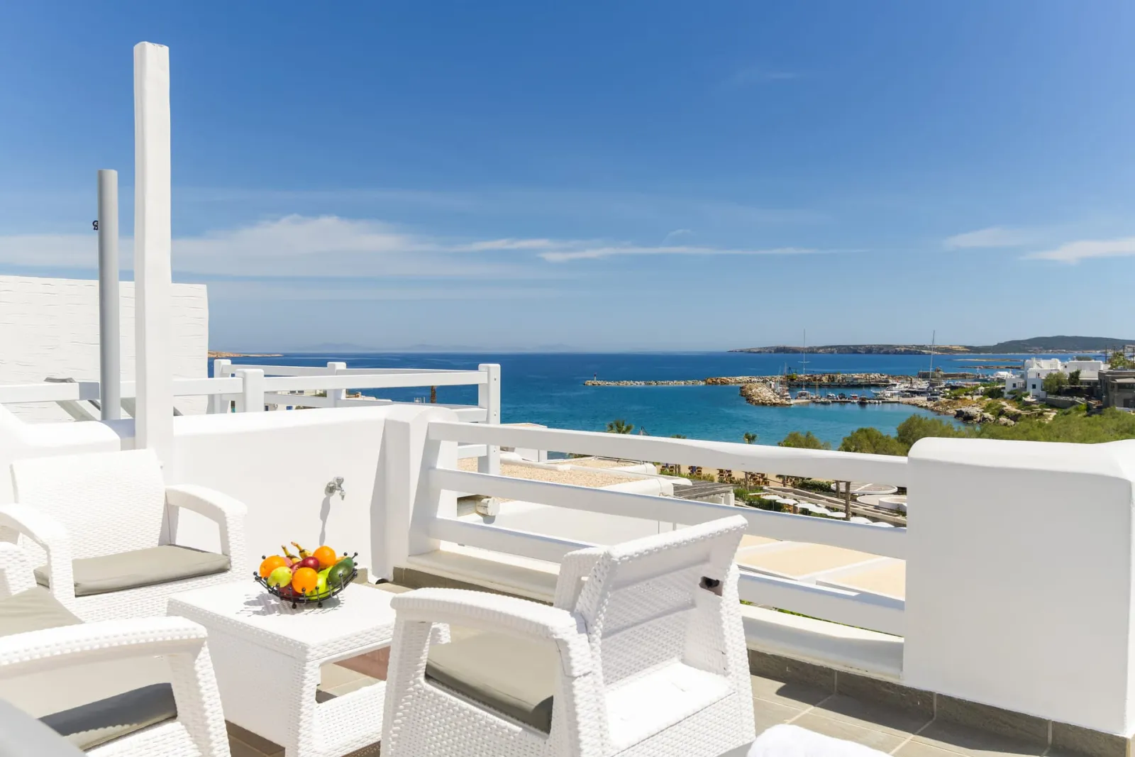 Family Apartment with Sea View