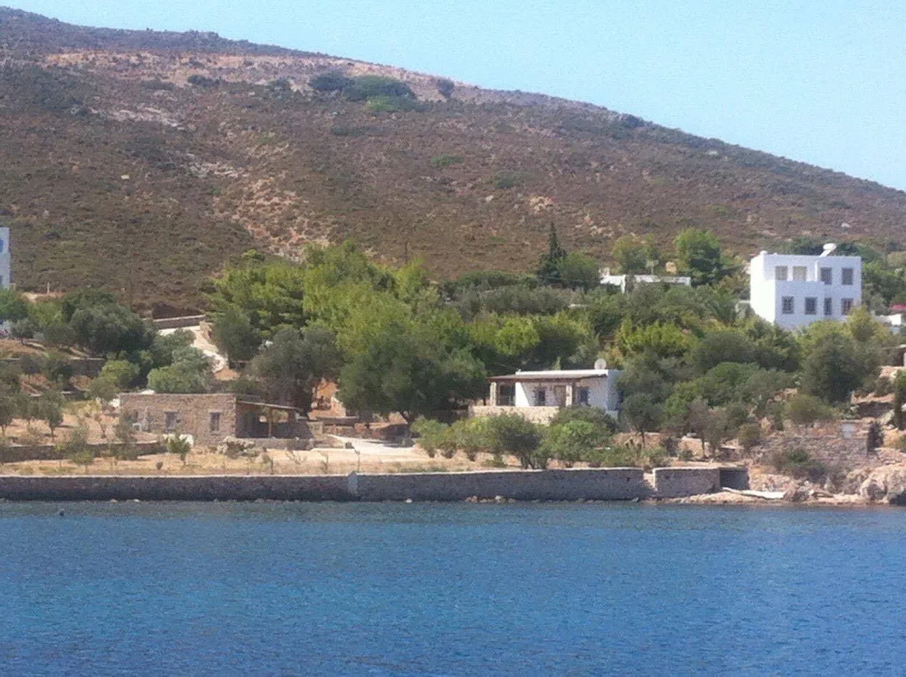 Deluxe Seafront Villa