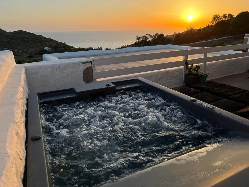 Sunset & Ocean View villa