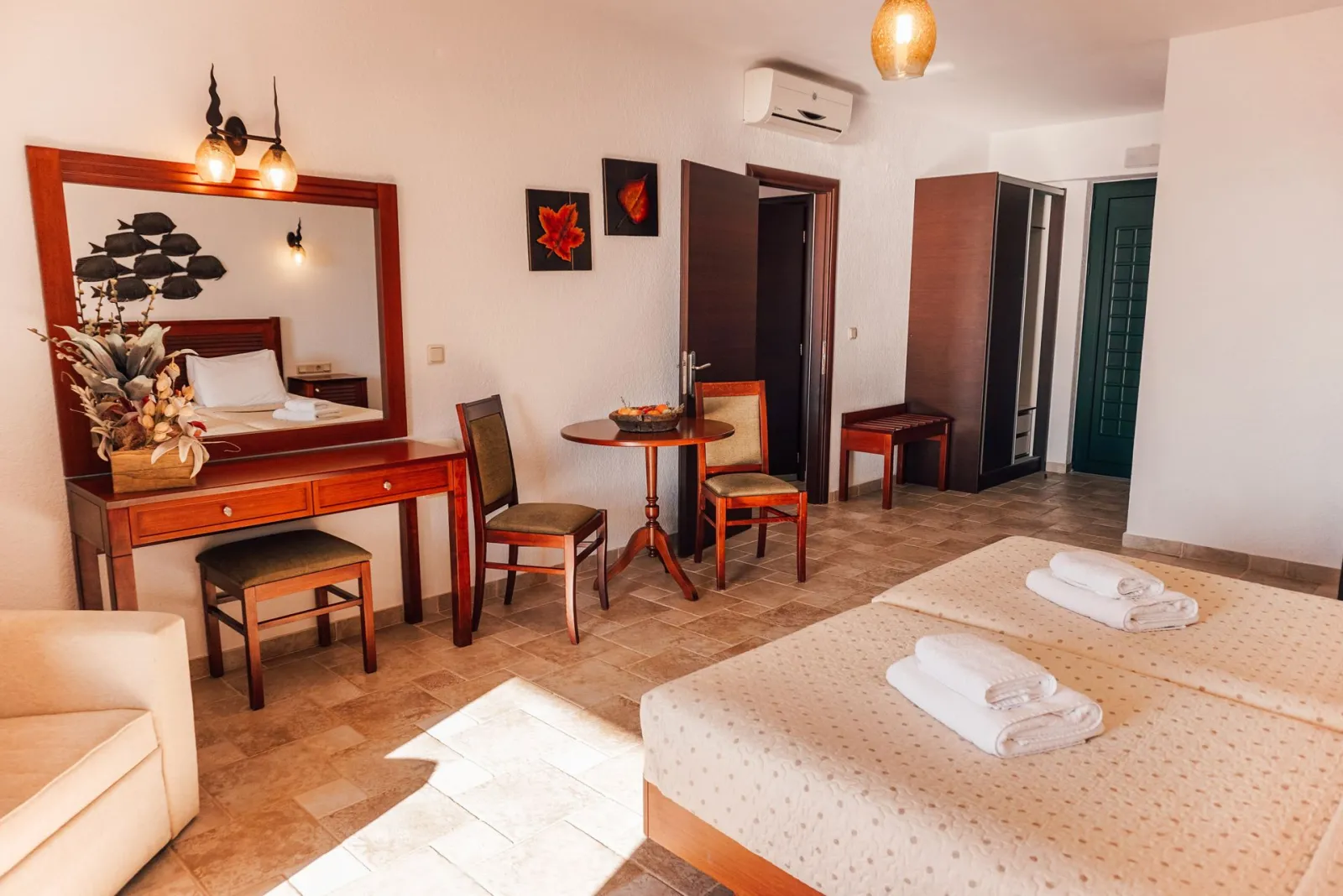 Executive Suite Sea View