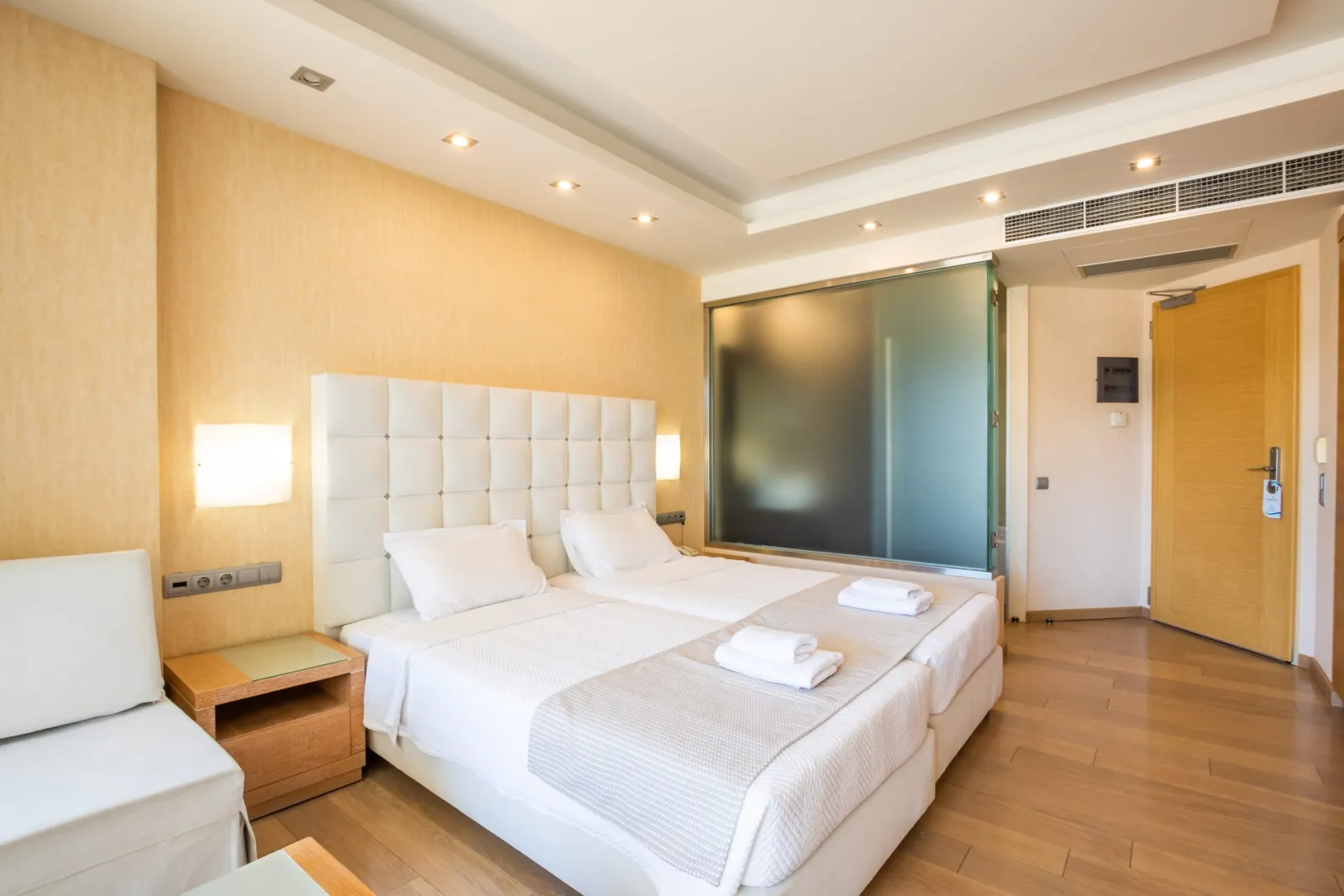 Standard Room with Side Sea View