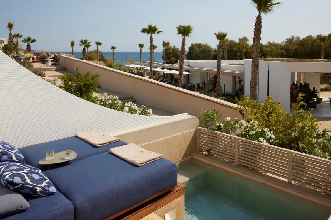 Executive Suite with Plunge Pool
