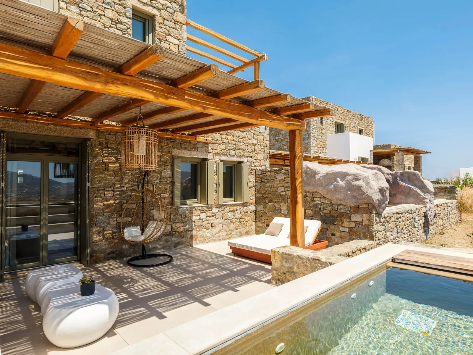 Deluxe Suite with Jacuzzi
