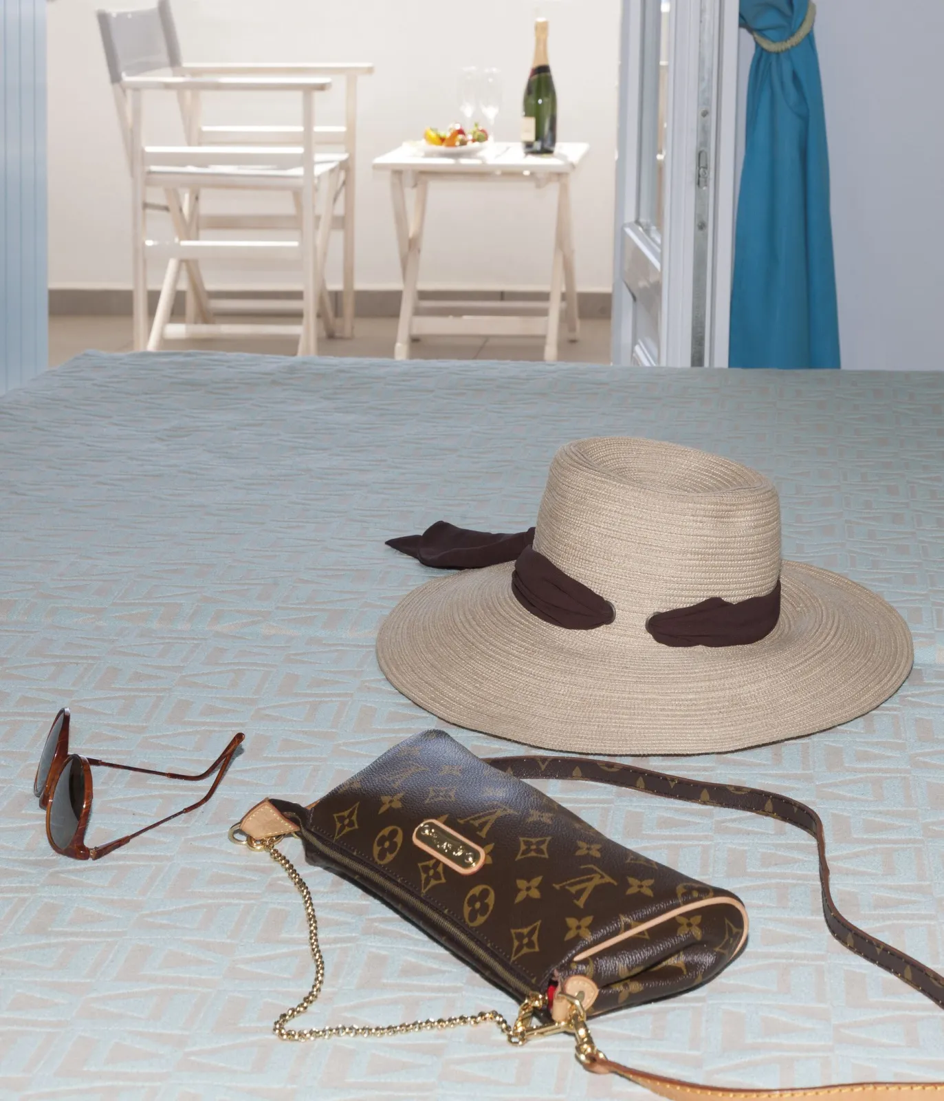 Family Two Bedrooms With Sea View