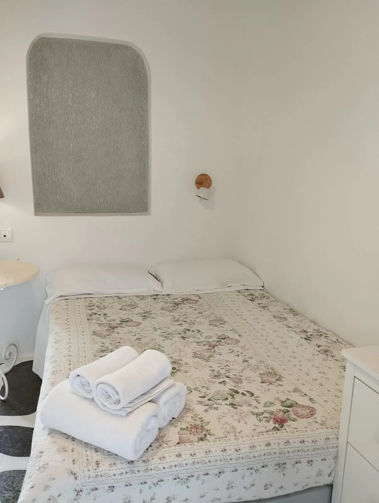 Economy Double Studio