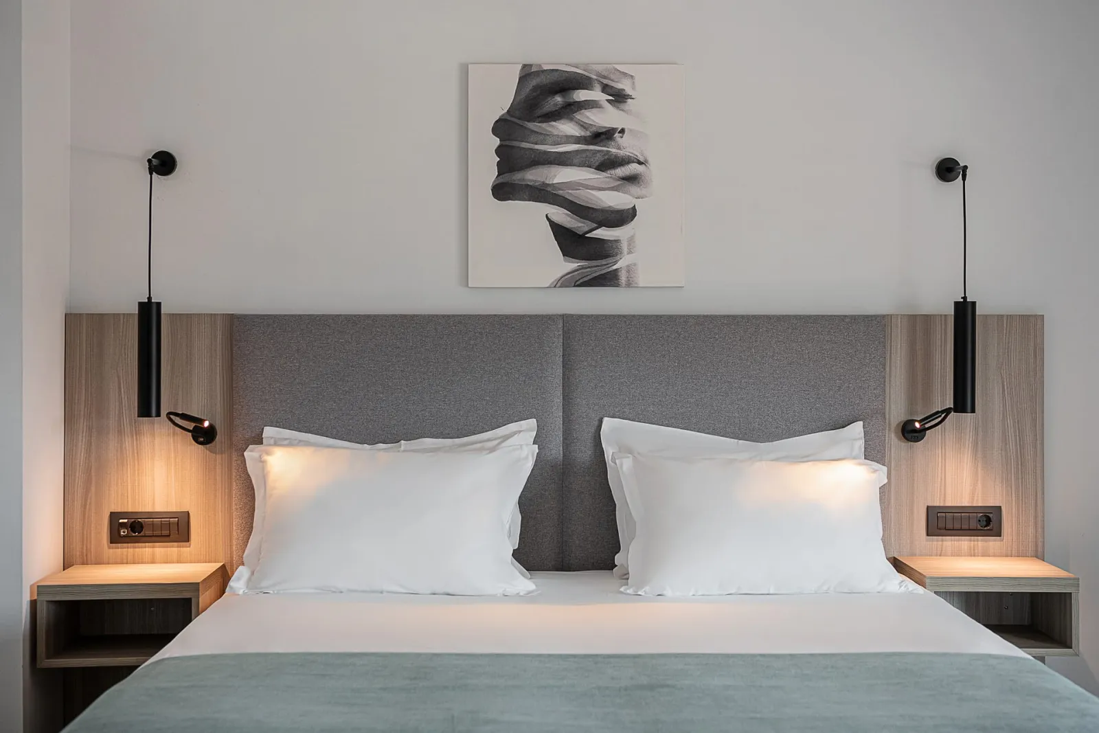 Junior Suite with Side Sea View - Split Level