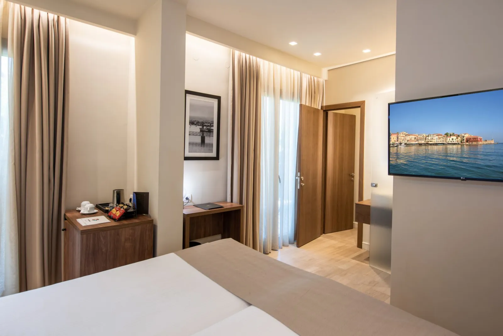 Superior Connecting Rooms with Balcony and City View