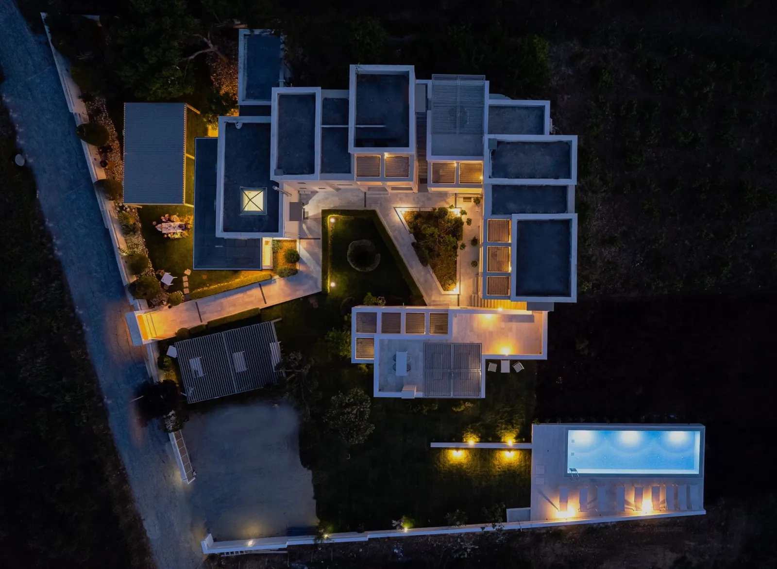 DELUXE LODGE AMPELOS | Garden - mountain - olive groves & pool view