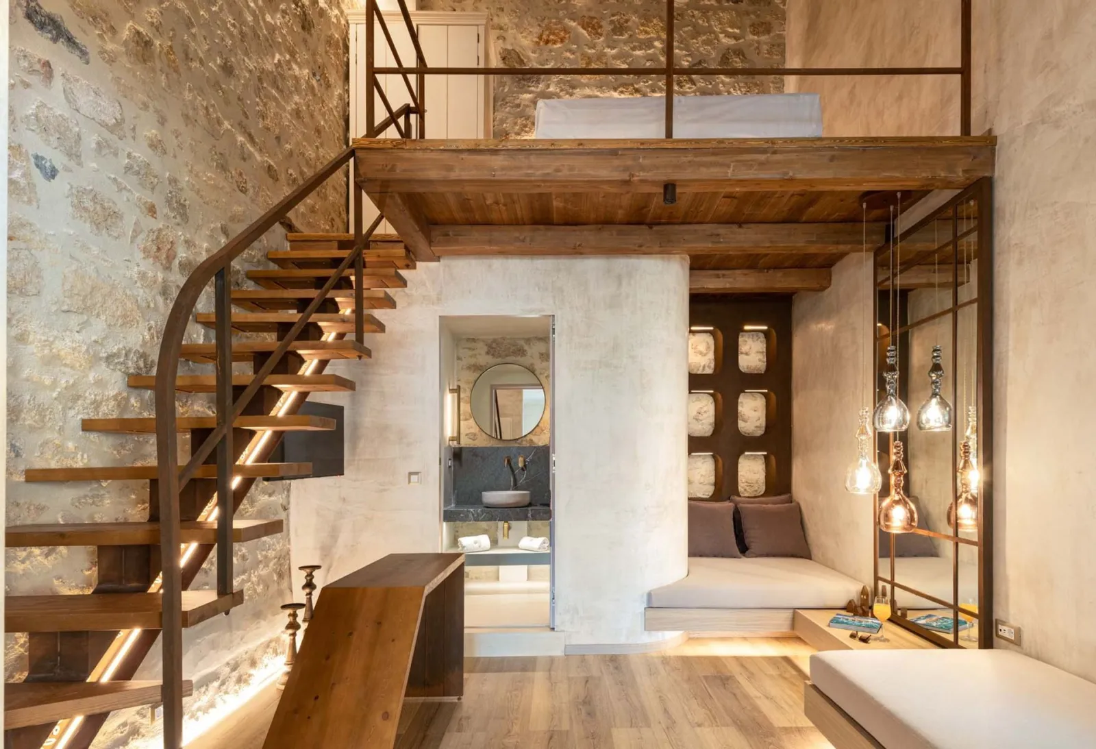 Superior Suite Split Level - Ino