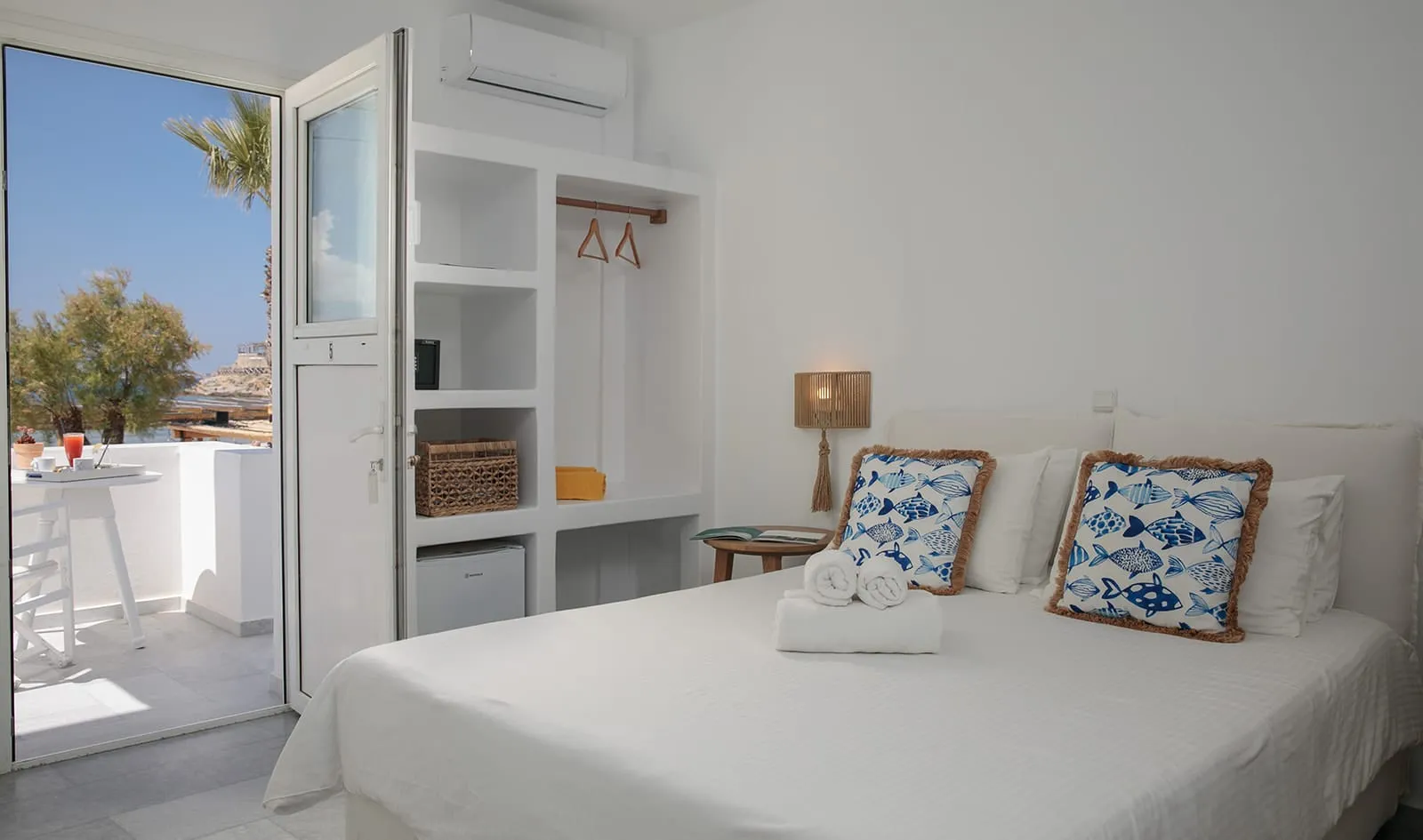 Standard Triple Room on middle (1st) Floor with Balcony Sea View
