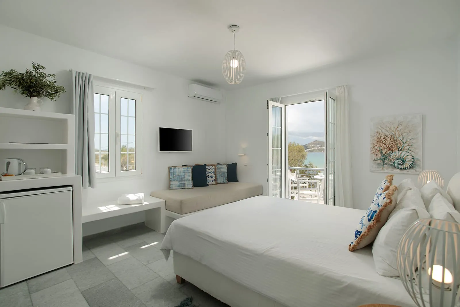 Superior Triple Room on Top Floor with Balcony and Sea View