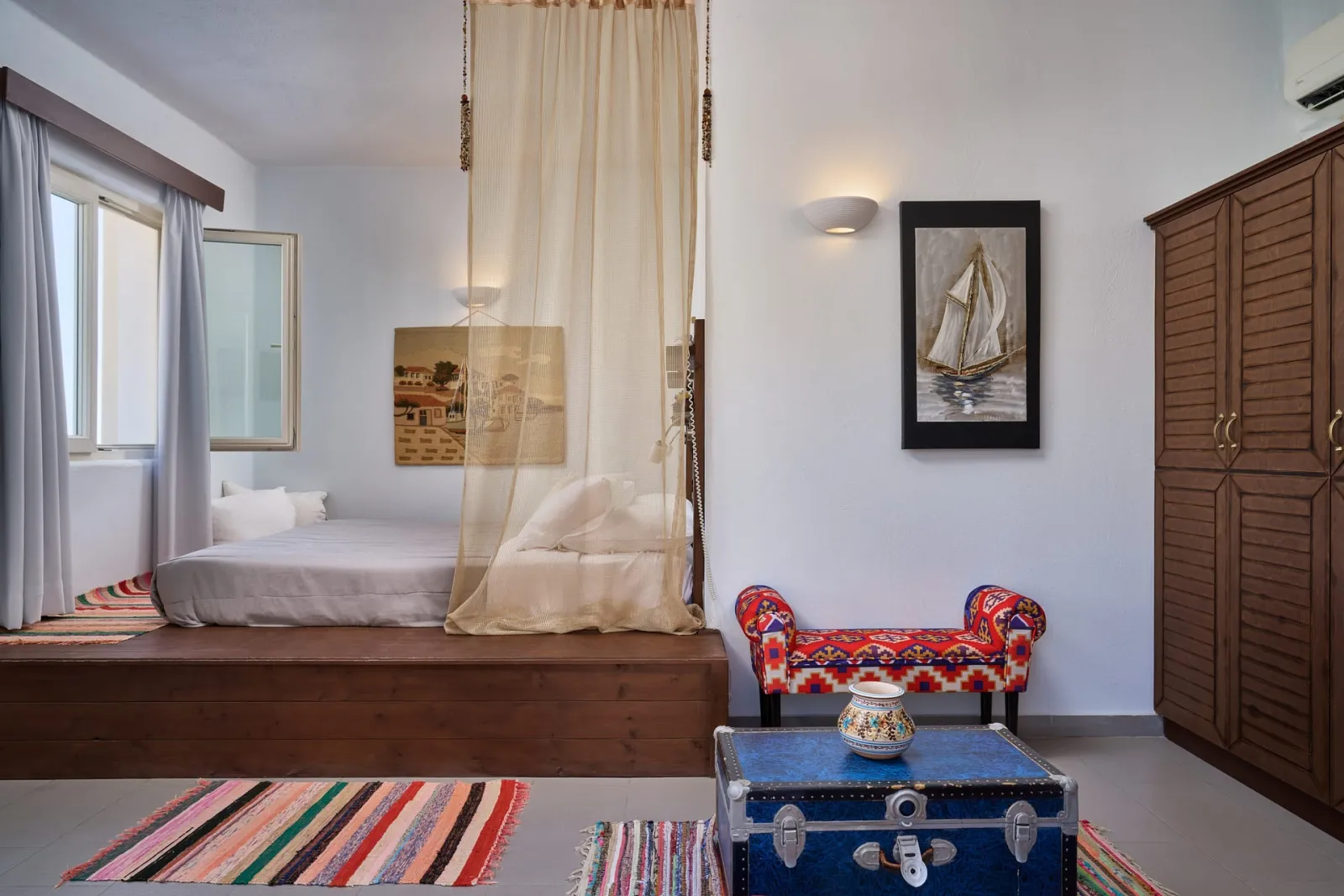 Traditional Suite with Panoramic Sea View 38m²