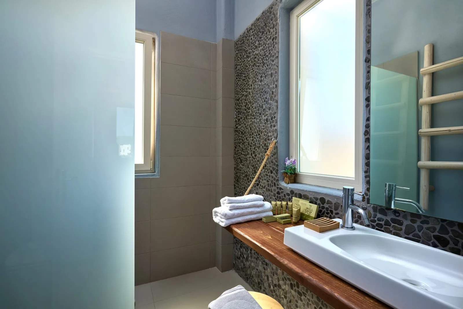 Traditional Suite with Panoramic Sea View 38m²