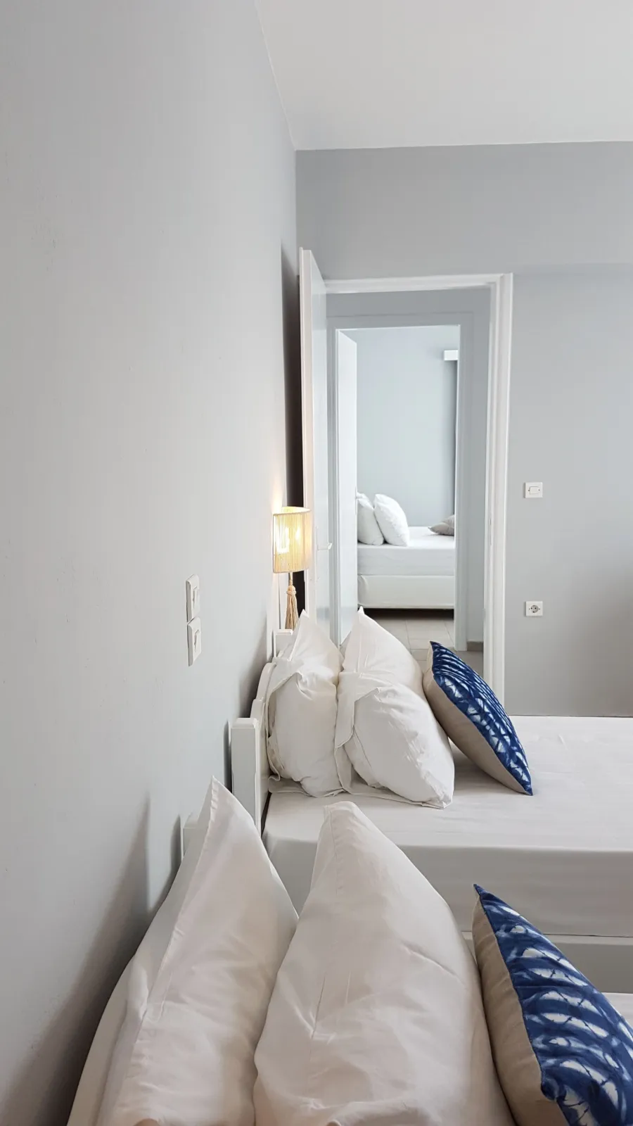 Family Apartment  of 5 guests on Middle Floor with Balcony partial Sea  View