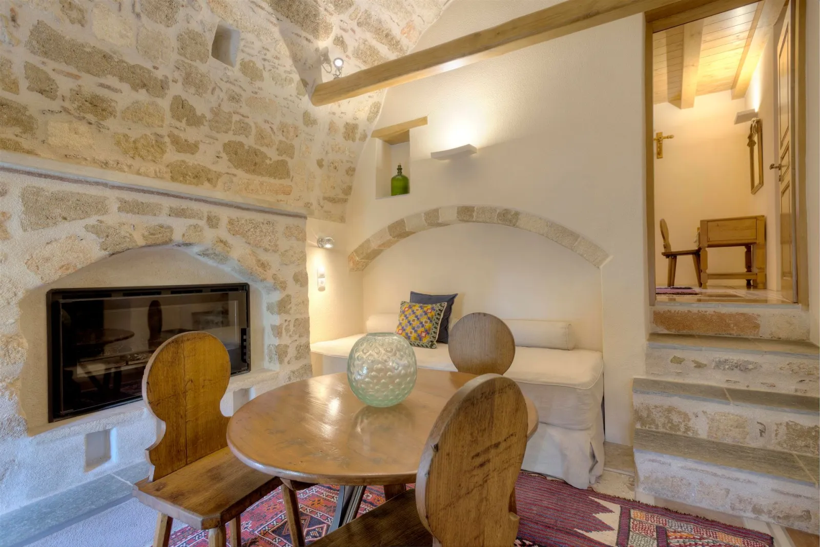 One Bedroom Apartment