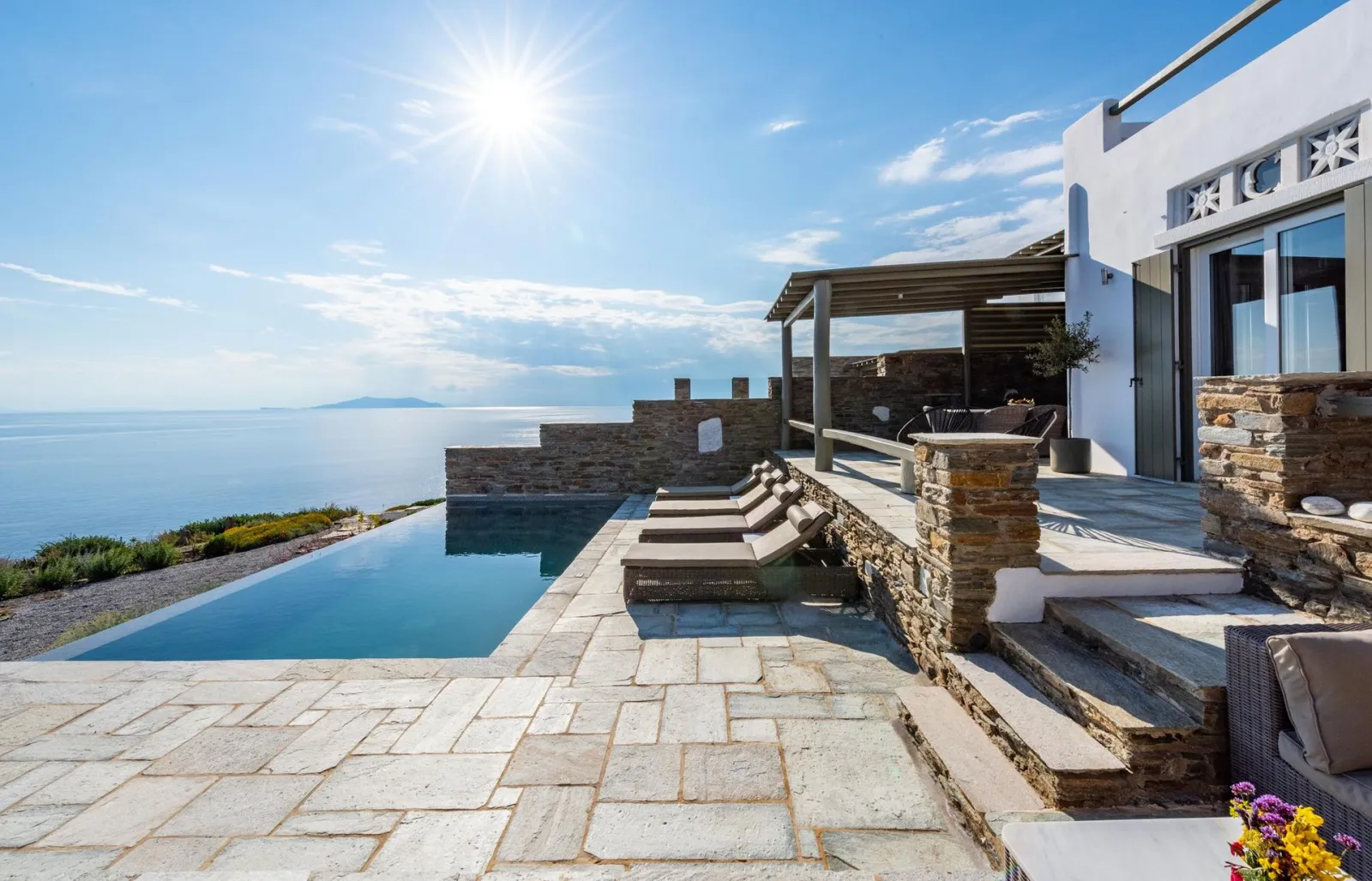 Family Villa with Private Pool & Sea View