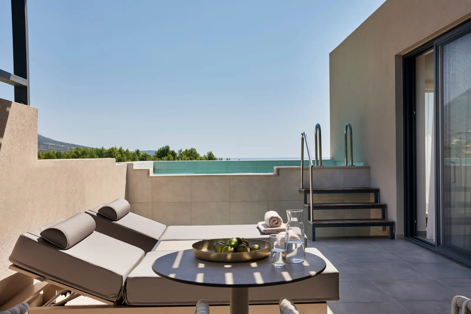 Honeymoon Suite Sea View with Cozy Private Pool