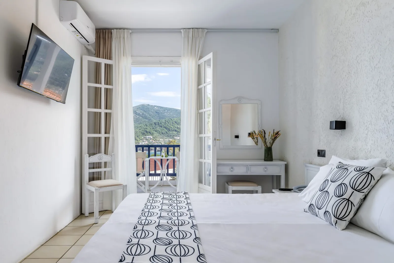 Double Room Partial Sea View