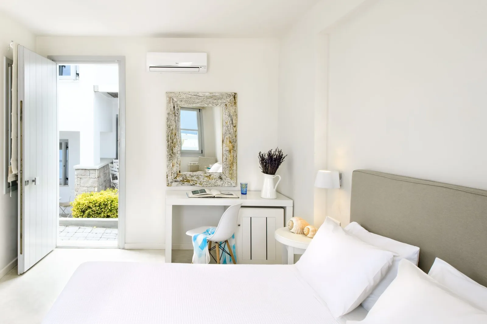 Deluxe Sea View with Private Terrace