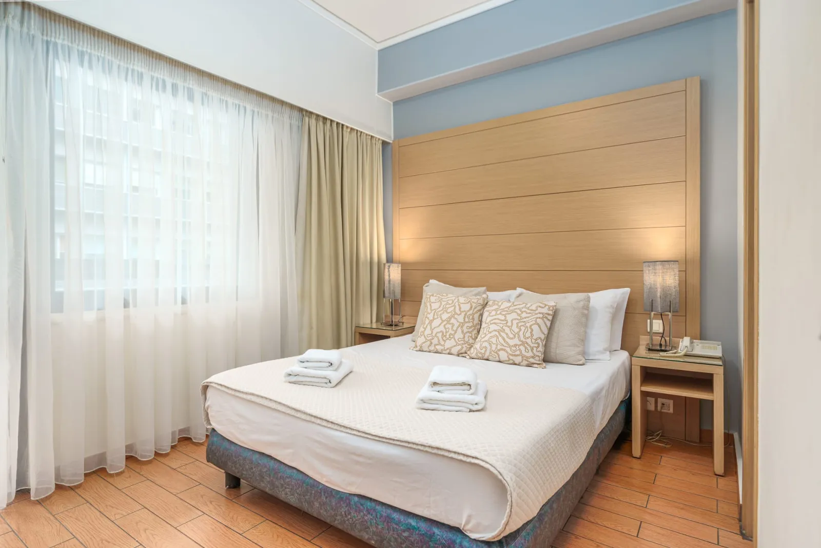 Single Bed Room