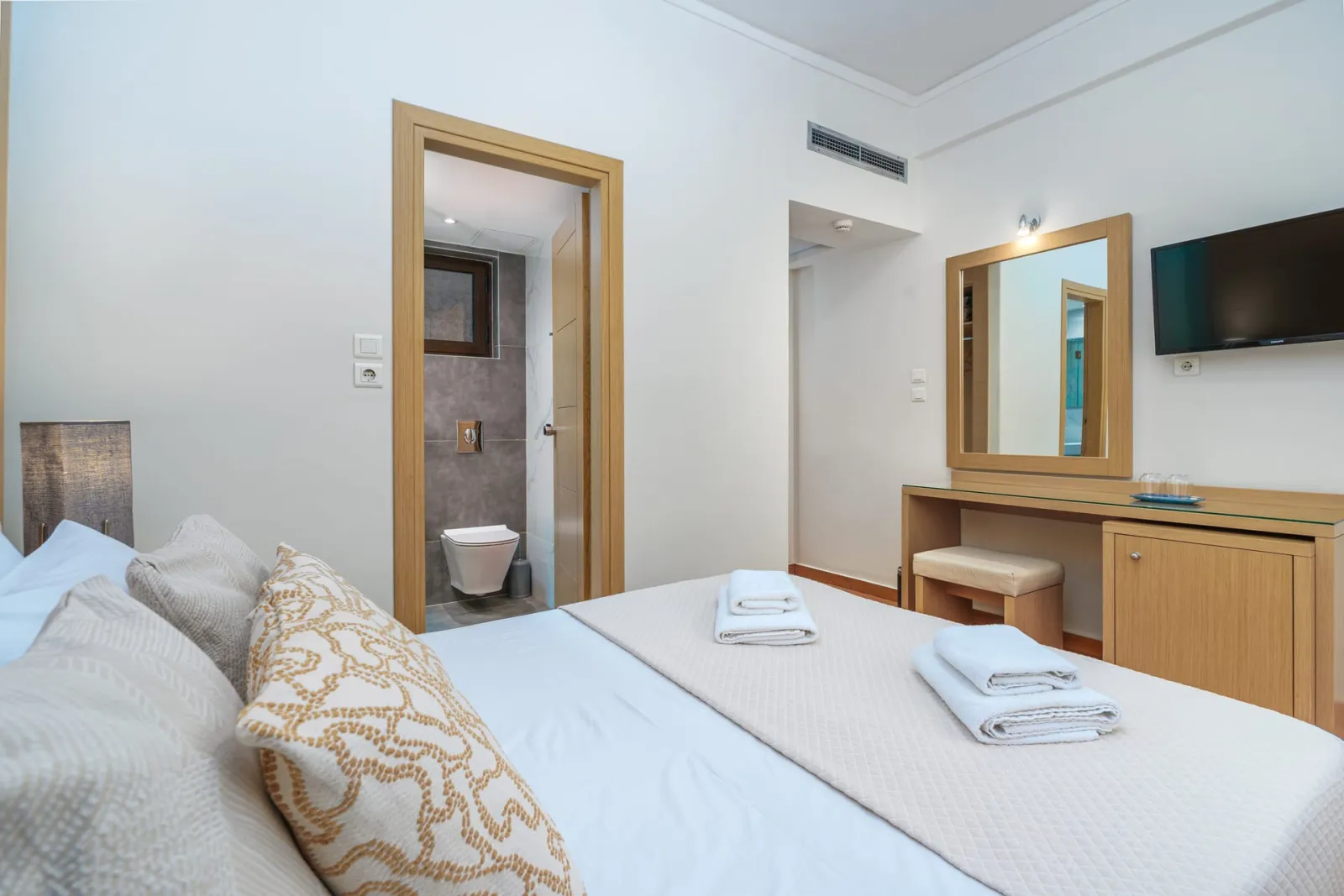 Double Bed Room